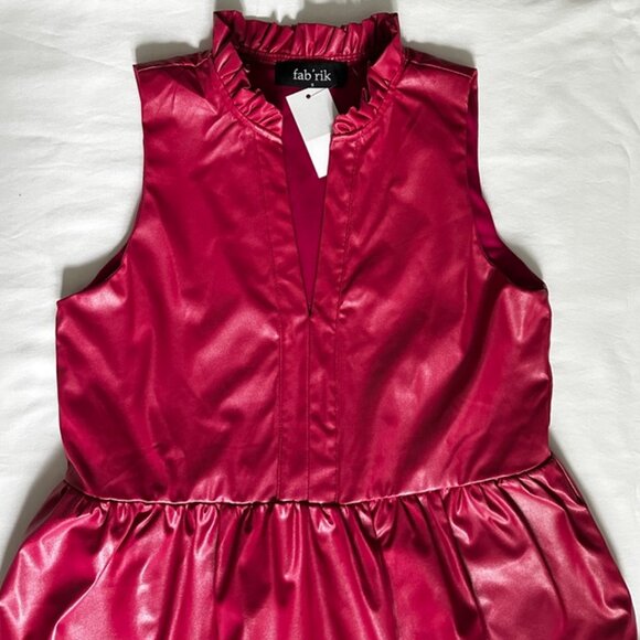 New Fabrik Rose Margie Faux Leather Tiered Mini Dress Size Small - Picture 2 of 4